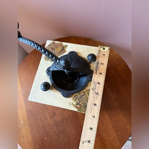 Vintage Gretchen Coffee Grinder With Drawer Cottagecore - Picture 8 of 10